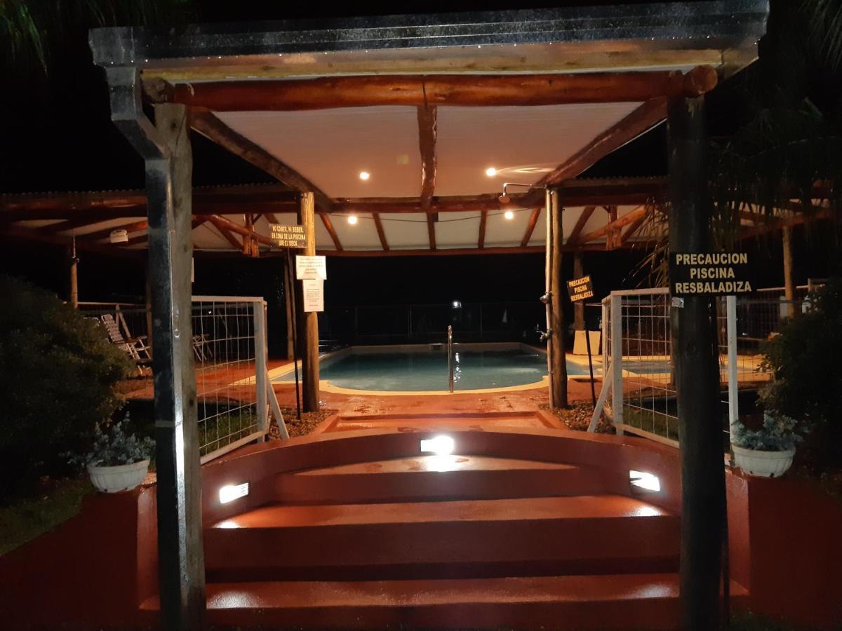 Hotel Y Cabanas Dakota コンコルディア エクステリア 写真